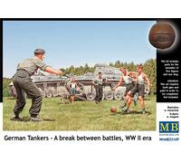 Masterbox 1:35 Scale German Tankers A Break Between Battles Figure