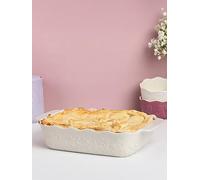 Mason Cash in The Meadow Cream Medium Rectangular Baker 22.5 x 18cm | 1.7 Litre Floral Embossed Stoneware Oven-to-Table Dish for Baking, Vegetables & Desserts