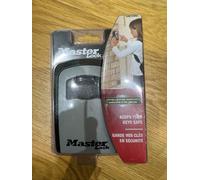 Master Lock Key Lock Box M Bungee cords with wire hooks