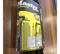Master Lock 8390EURDPRO Weather Tough 40mm Padlock & Chain 90cm x 6mm