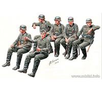 Masterbox 1/35 German Infantry 'Off to the front' Vehicle Riders, WWII Era - ...