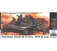 Masterbox 1:35 - German StuG III Crew (Behind the forest!)