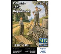 Masterbox 1:35 Scale German Tank Repairmen 1941-1945" Construction Kit (Grey)