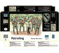 Masterbox 1:35 Scale Patrolling Vietnam War Series Construction Kit (Grey)