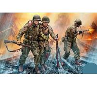 Glow2B Model Kit Masterbox 35219 1:35 scale US Paratroopers 1944