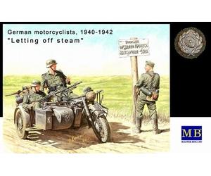 Masterbox 3539 1:35th German Motorcyclists 1940-1943 "Letting off steam..."