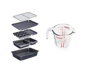 MasterClass Smart Space Stacking Non-Stick Bakeware Set, 7 Piece Baking Trays, Gift Boxed & Pyrex Measuring Jug 500ml | Capacity 568ml / 20 Ounce | P586, Multicolor