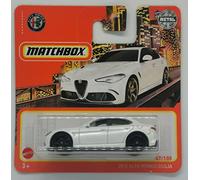 Matchbox 2021 47/100 2016 Alfa Romeo Giulia White (Short Card)