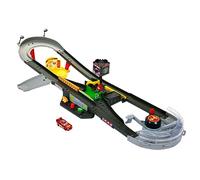 Mattel Disney Pixar Cars Rally Track Gold Piston Set with Metal Vehicle Zigzag McQueen 1:55 Scale HPD81