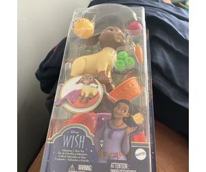 Mattel Disney Wish Valentino & Star Figures Set w/ accessories S16