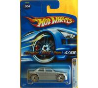Mattel Hot Wheels 2006 1:64 Scale Silver Chrysler 300C Hemi 4/38 Die Cast Car #004