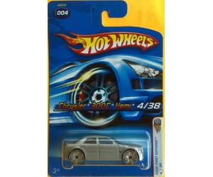 Mattel Hot Wheels 2006 1:64 Scale Silver Chrysler 300C Hemi 4/38 Die Cast Car #004