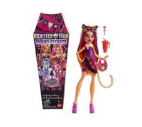 Monster High Buried Secrets Dolls and Accessories, Cozy Creepover Theme with Mystery Doll and 5 Unboxing Surprises (Characters May Vary), HYV64