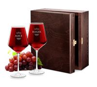 Maverton 2 Couple Wine Glasses - Personalised Wine Glassware - Matching Wine Set for Couples - Great Wedding idea for Bride and Groom - Present for Anniversary - Pair