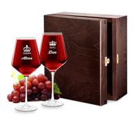 Maverton 2 Couple Wine Glasses - Personalised Wine Glassware - Matching Wine Set for Couples - Great Wedding idea for Bride and Groom - Present for Anniversary - Kingdom