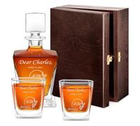 Maverton Set of Carafe and 2/4/ 6 Glasses for Man - Elegant Set with Engraving for him - Geometric Decanter with Glasses - Personalised Barware for Birthday - Engraved Glassware - Wishes