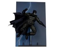 McFarlane DC Multiverse Batman (The Dark Knight Returns) Gold Label 7in Action Figure Cover Recreations