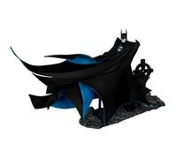 McFarlane - MFT DCMV BATMAN YEAR TWO BW - Indies Merchandise - K7332z