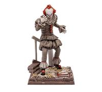 McFarlane WB 100: Pennywise (It Chapter Two) Movie Maniacs 6in Posed Figure Toys
