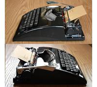 Mechanical Retro Typewriter - Old Fashioned Portable Manual Typewriter for Nostalgic Writing - Classic 1980 Vintage Design