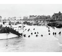 Media Storehouse D-Day Amphibious Assault - Juno Beach Landing Print - Print 10"x8" (25x20cm) (4436191)