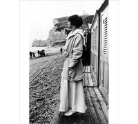 Media Storehouse GABRIELLE COCO CHANEL Print, Etretat Beach, Normandy - Print 10"x8" (25x20cm) (6187393)
