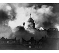 Media Storehouse The Northcliffe Collection Print: St. Paul's Survives the Blitz - Print 10"x8" (25x20cm) (15046796)
