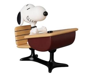 Medicom Peanuts Collectible Figure, Snoopy on His Desk (9cm)