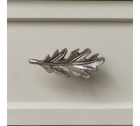 Melody Maison Antique Silver Oak Leaf Drawer Knob