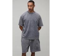 Men's Oversized Gothic Fleur De Lis Applique Washed T-Shirt & Baggy Short Set | Washed Charcoal | Size 3X-Large | BOOHOOMAN