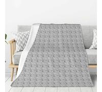 Messy Sketch Texture Print Modern Xmas Flannel Blanket 203x152cm | Minimalist Art Throw For Indoor Festive Interior Styling