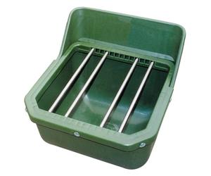 Metal rod feeder for horses Kerbl