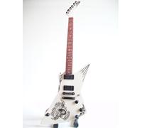 Metallica James Hetfield Papa Het Miniature Guitar