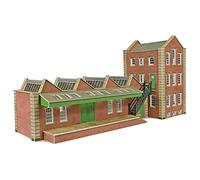 Metcalfe OO Small Factory Ready Cut Card Kit