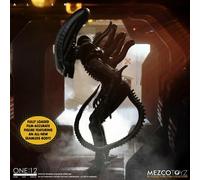 Mezco Toyz One:12 Collective Alien