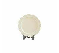 MFMEXUL Dollhouse Plate Miniature Tray Tableware French Style Embossed Alloy Ornament Decorative Craft Accessory Suitable for Collector Display Projects, Cream White, 22 3mm