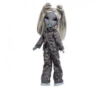 Shadow High Fashion Doll Sleepover - Luna Madison Madison with Accessories