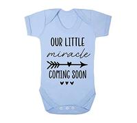Miammo Our little miracle coming soon (arrow heart pregnancy announcement) [BBY6] baby grow vest, 0-3 months, Pastel Blue