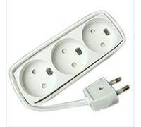 MicroConnect GRUELU3H015 Power Strip 3 AC Outlets 1.5m White Type K