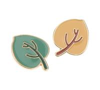 Mikikit Leaf Brooch Pins with Nature Inspired Style for Women 2pcs Zinc Alloy Autumn Fall Accessories Cute Japanese Design Lapel Pins Easy to Attach for Clothes and Backpacks