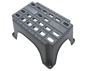 Milenco Ltd - 4770 MGI Single Plastic Step - 2017 Bearing