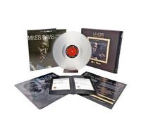 Miles Davis - Miles Davis: Kind of Blue - UH QR 25,000 Units Limited Edition Vinyl Box Set - 45 RPM 200 Gram - Ultra High Fidelity - Booklets - Certification - Iconography