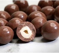 Milk Chocolate Coated Hazelnuts - Whole Roasted Nuts in Creamy Milk Chocolate | Sweet Snack | Vegetarian | UK Seller | Perfect for Gifting, Sharing & Everyday Treats (180 g)