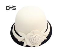 (milk white) Women Retro Beanie 3D Flower Decor Dome Contrast Color Short Brim Cold Weather Thermal Hat Dating Shopping Party Headwear