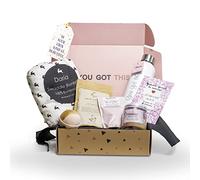Milky Chic - Celebrating Motherhood Gift Box, Pregnancy Gifts for First Time Moms, Gift for Mothers, Expecting Mother Gifts, Gifts for Mommy, New Mom Care Package for Women, Medium Pack