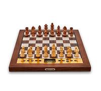 MILLENNIUM The King Performance chess computer - aesthetics, simple operation, versatile functionality perfectly combined. With LED move display, automatic strength adjustment in elegant wooden design