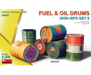 MIN24012 - Miniart 1:24 - Fuel & Oil Drums, 1930-50's Set 2