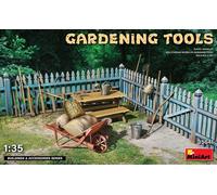 MIN35641 - Miniart 1:35 - Gardening Tools