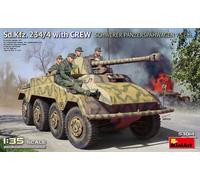 Miniart 53014 Sd.Kfz. 234/4 w/CREW Schwerer Panzerspähwagen 1:35 Model Kit