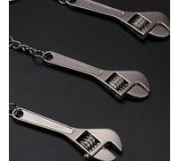 Mini Adjustable Wrench Keychain 6.5 cm Metal Spanner Key Ring Hand Tool, Silver Pocket Size Adjustable Spanner with Rotating Nut for DIY Repair, Workshop, Gardening, Outdoor and Everyday Use